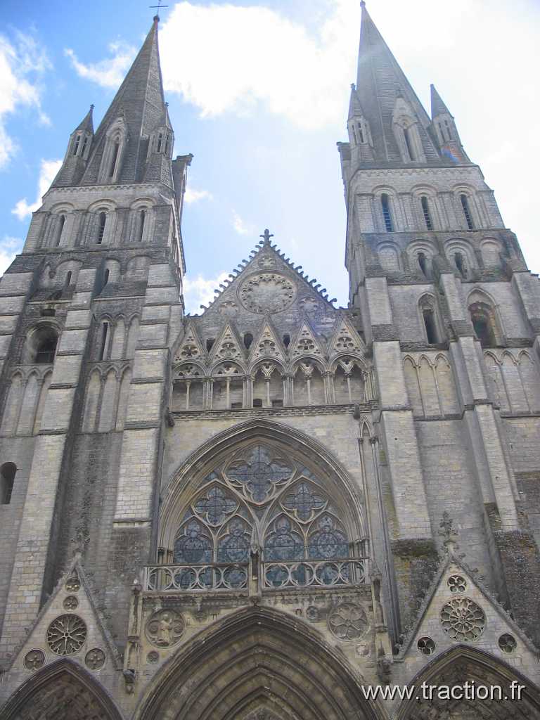 07_Bayeux (5).JPG - 2013, nos vacances en Normandie, la cathédrale de Bayeux